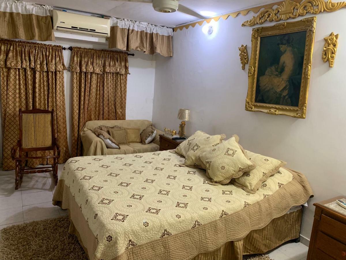 Apartahotel Y Estudios Manga Real 3*